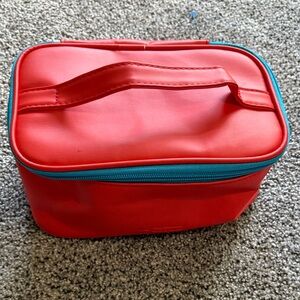 Source Unknown Red Makeup Bag with Blue Trim
